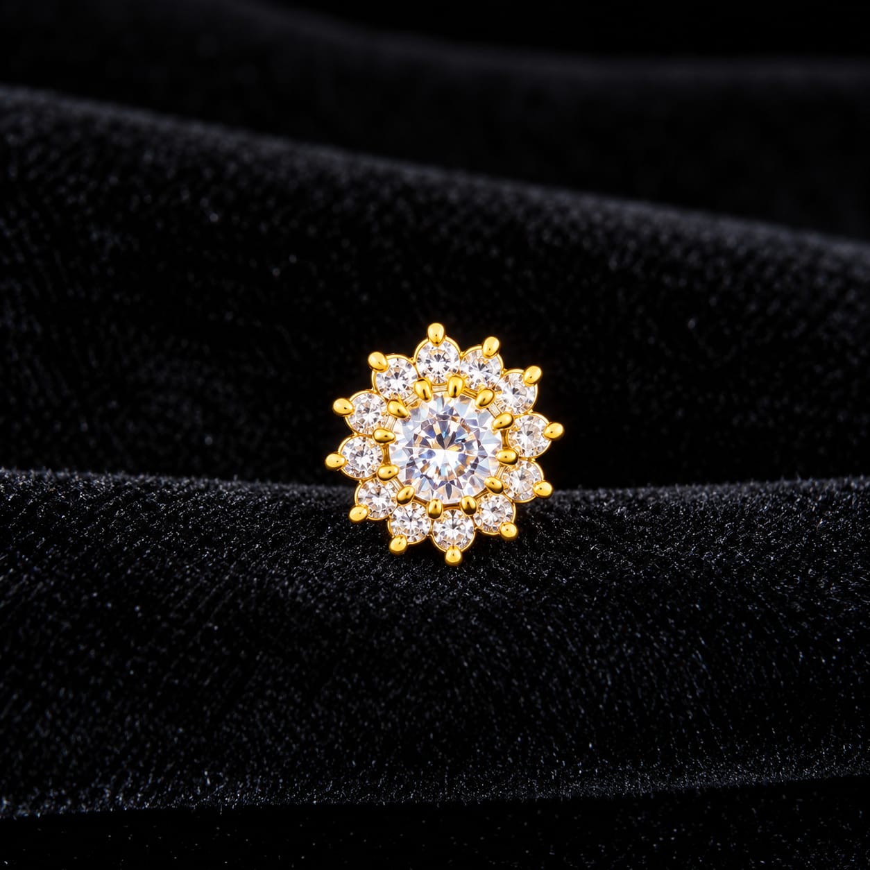 Royal Floral Nose Pin - Thumbnail